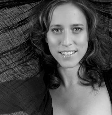 images_Music_MusicMainstream_Aviva