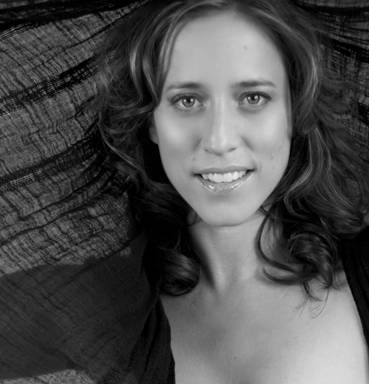 images_Music_MusicMainstream_Aviva