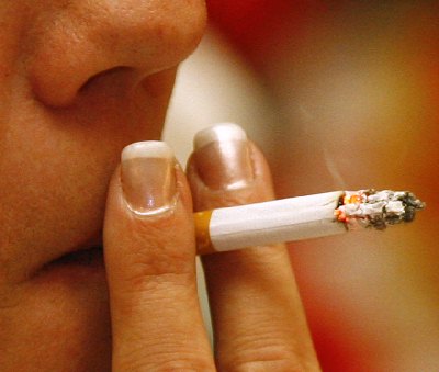 images_News_Canada_Cigarettes-in-Canada-02