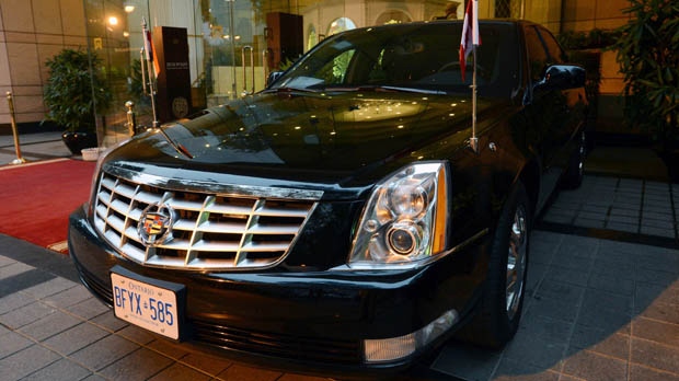 images_News_Canada_harper-car-in-india
