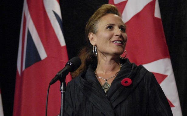 Sandra Pupatello Quits Her Job To Seek Ontario Liberal Leadership