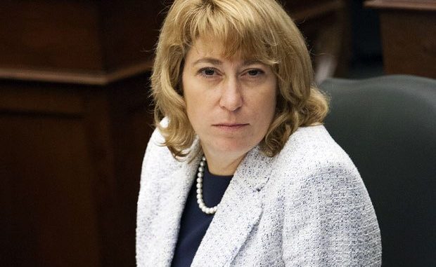 images_News_Canada_laurel-broten1