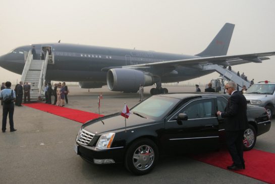 images_News_Canada_harper-india-armor-vehicle
