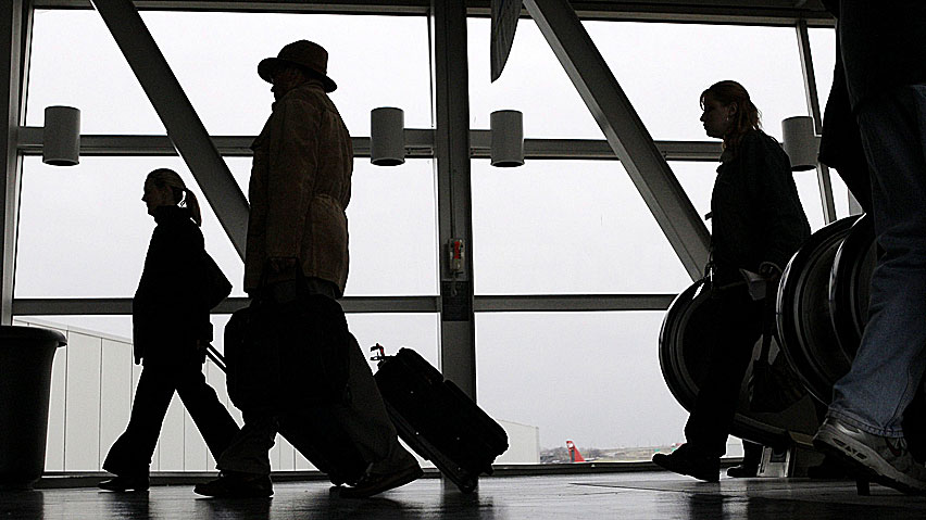 images_News_Canada_hi-airtravel-852-01025637