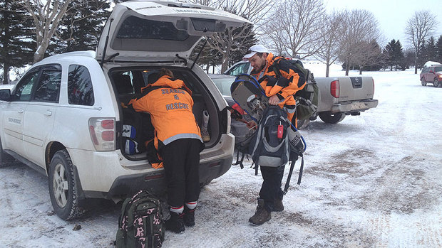 images_News_Canada_pe-hi-hunter-search-8col