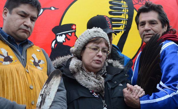 Non-Aboriginals Remain Silent Bystander of First Nations and Harper Clash