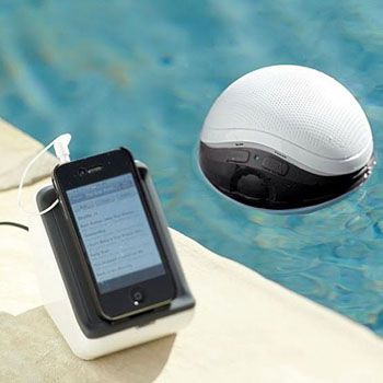images_Lifestyle_Technology_pool_speakers_a_magical_gadget_that_lets_you_enjoy_music_while_you_are_in_pool