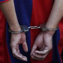 images_News_Canada_handcuffs1023