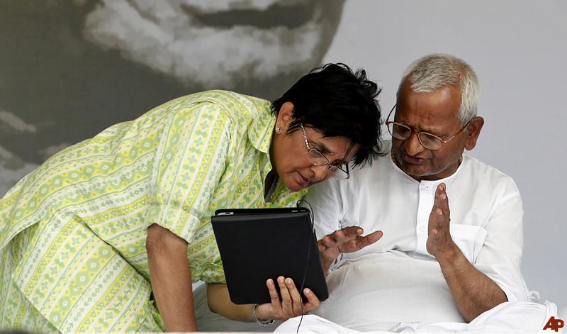 images_News_India_anna-hazare-kiran-bedi