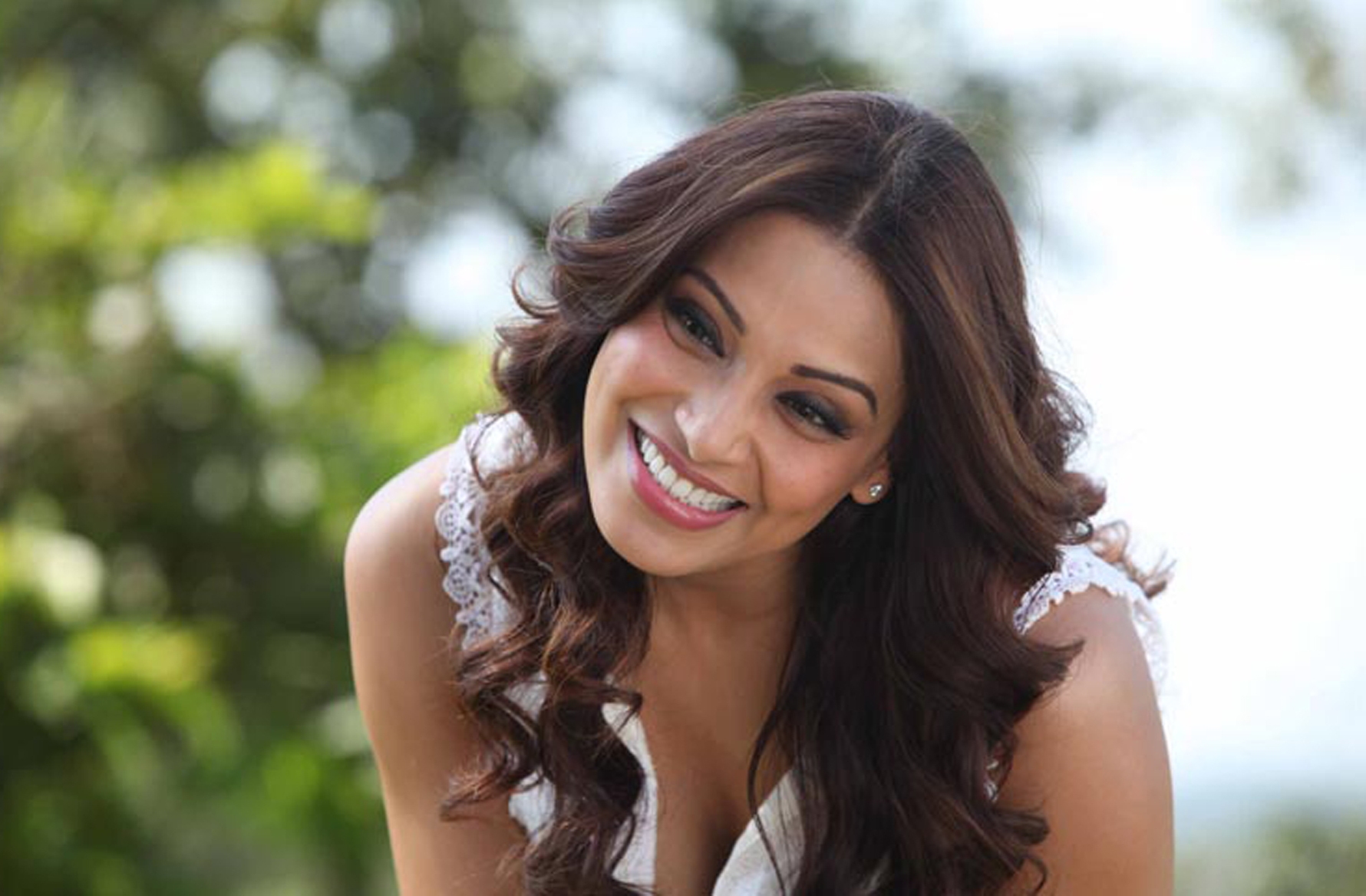 images_Cinema_Masala_Bipasha Basu Aatma 2