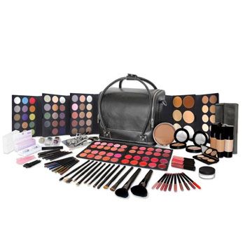 images_Lifestyle_Fashion_how_to_choose_box_for_your_makeup