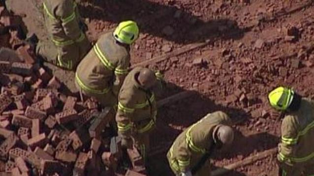 images_News_Australia_wall_crash