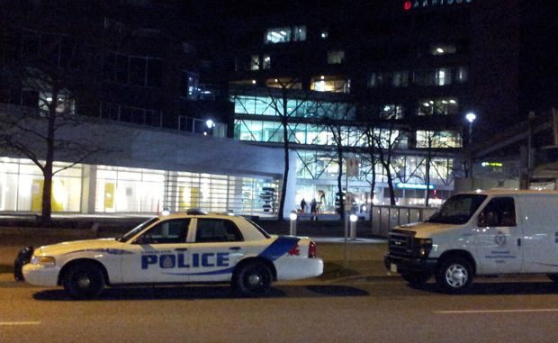 Vancouver Apple Store Robed by Three Bear Spray Armed Thieves