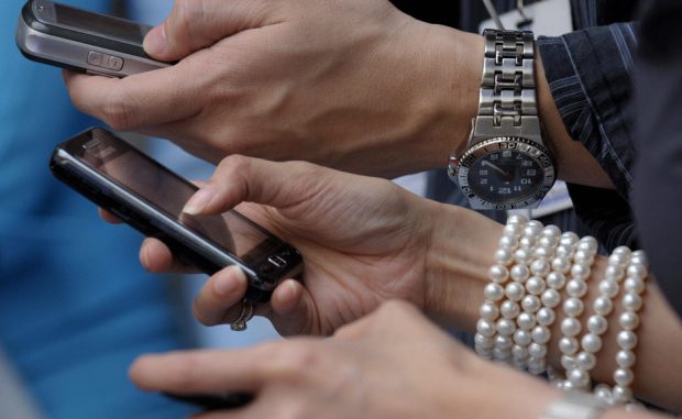 Supreme Court Rules Wiretap Order Necessary to Seize Text Messages Supreme Court Rules Wiretap Order Necessary to Seize Text Messages