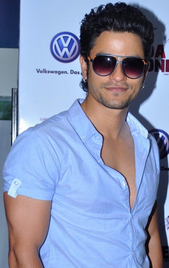 images_Cinema_Masala_Kunal Khemu 1