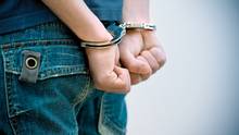 images_News_Canada_handcuffs