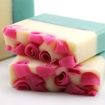 images_Lifestyle_Fashion_Why_You_Should_Look_for_Handmade_Soap