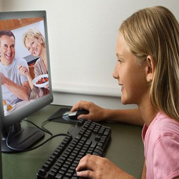 images_Tabloid_Relationships_how_to_stay_close_with_long_distance_grandparents
