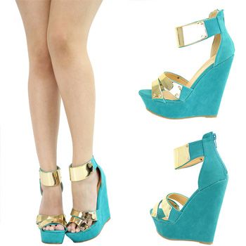 images_Lifestyle_Fashion_metal_cuff_sandal