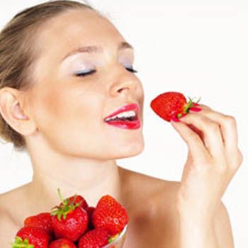 images_Lifestyle_Food_benefits_of_strawberry