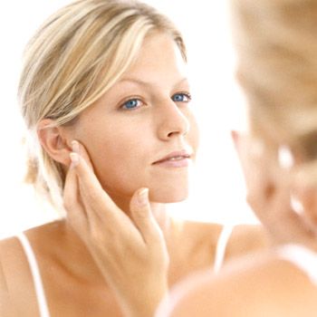 images_Lifestyle_Fashion_brighten_up_3_ways_to_fade_dark_spots
