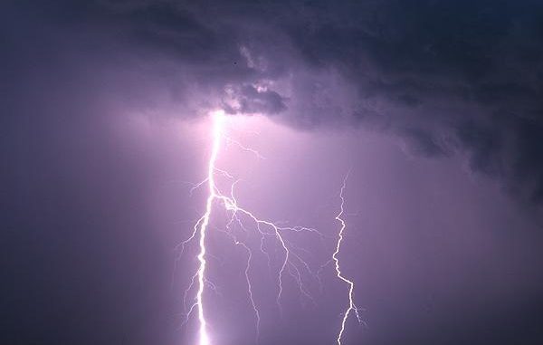 Environment Canada Issues Warning for More Thunderstorm in Toronto, GTA