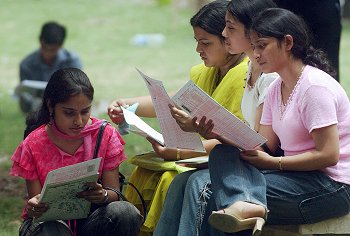 images_News_India_students