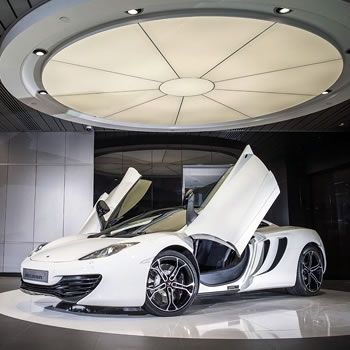 images_Lifestyle_Technology_McLaren_12C_BW_Edition_is_Exclusive_to_Hong_Kong