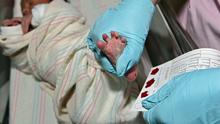 images_News_Canada_si-newborn-heel-blood-220-c