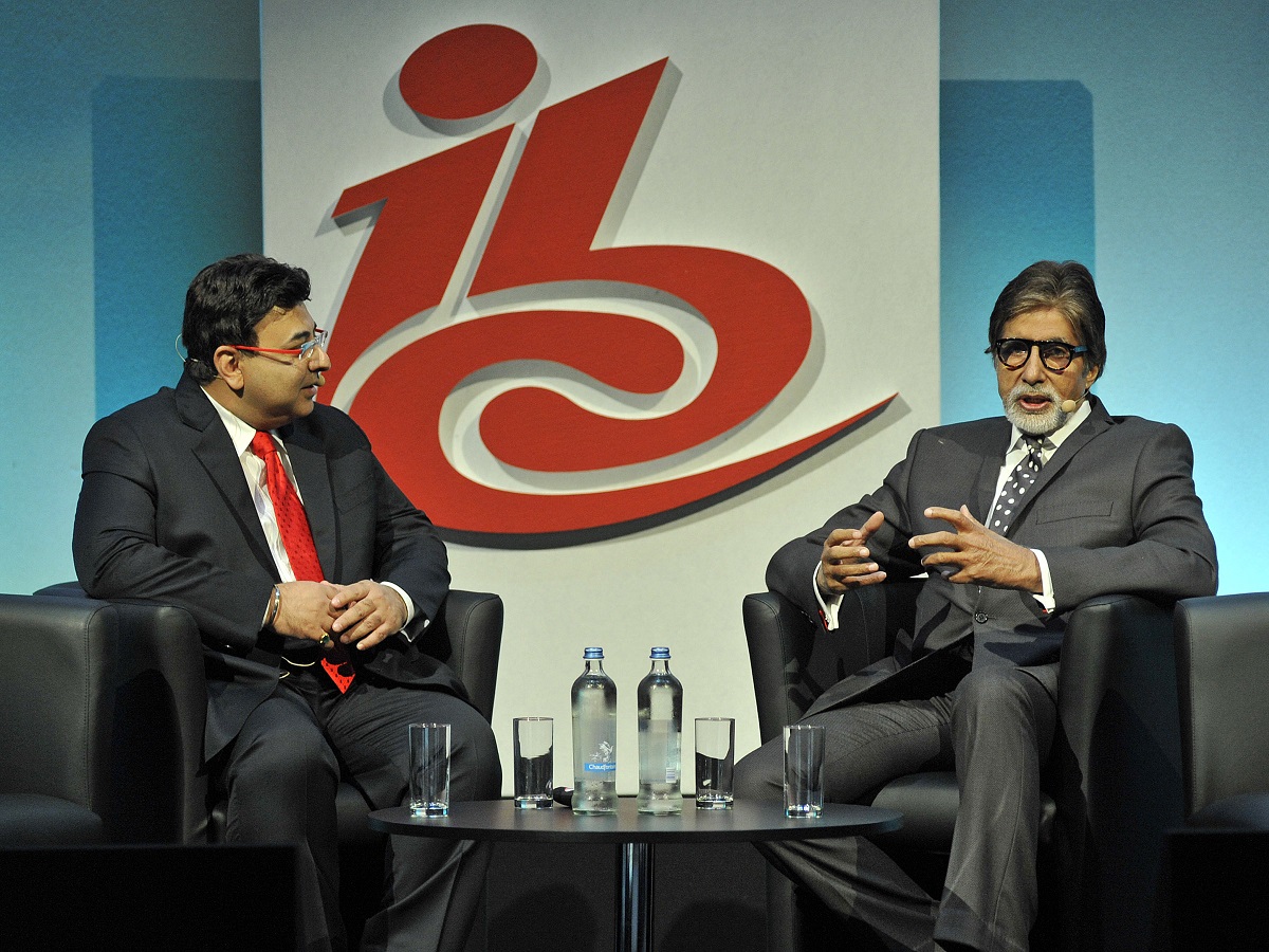 images_Cinema_Masala_Mohinder Walia MD Mumbai Media City with Mr Amitabh Bachchan