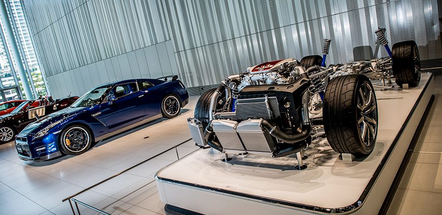 Nissan GT-R, the inner workings and final product side-by-side