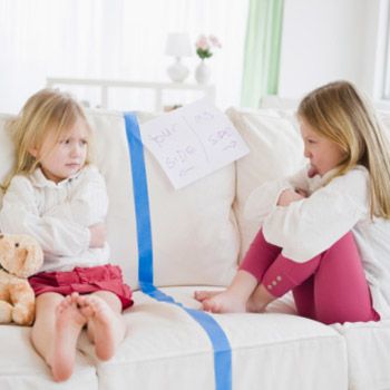 images_Tabloid_Relationships_Dealing_With_Competition_Amongst_Siblings
