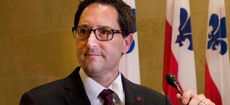 images_News_Canada_applebaum