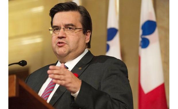 Montreal Mayor Coderre Promises to Fight Quebec Values Charter