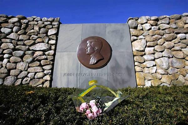 images_News_America_obama jfk