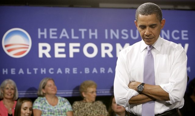 Obama Apologizes For Health Insurance Loss