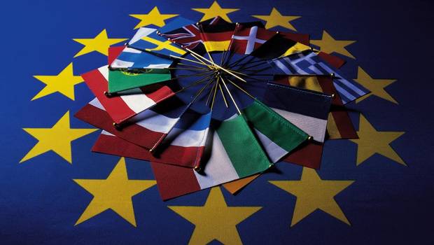 images_News_Canada_Europeanunionandflags_copy