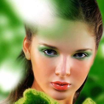 images_Lifestyle_Fashion_green_eyeliner_could_look_so_chic