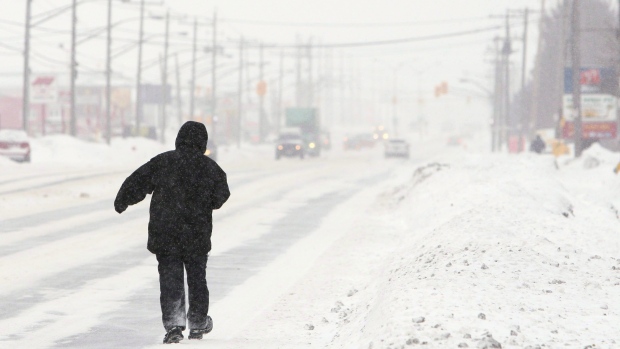 images_ont-snow-storm-20110202-topix