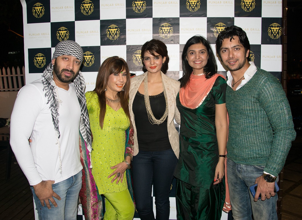 images_Cinema_Masala_Hiten PaintalVandana VaderaIhana DhillonKiran Dhillon and Sharhaan Singh