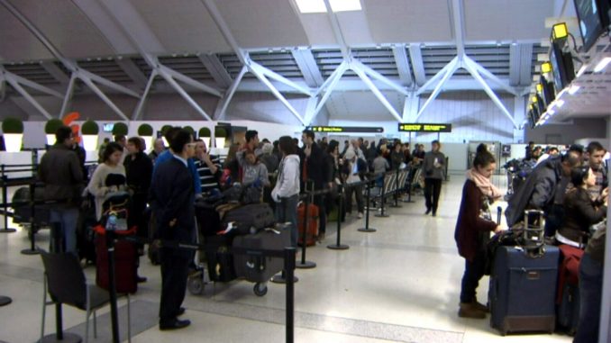 Toronto’s Deep Freeze Retains Backlog at Pearson airport Toronto’s Deep Freeze Retains Backlog at Pearson airport