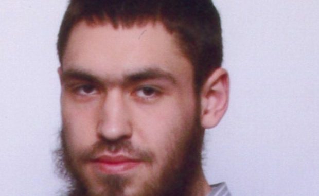 22-Year-old Canadian Muslim Convert Dies after Joining Fight in Syria 22-Year-old Canadian Muslim Convert Dies after Joining Fight in Syria