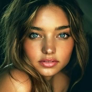 images_Lifestyle_Fashion_make_your_nose_look_smaller