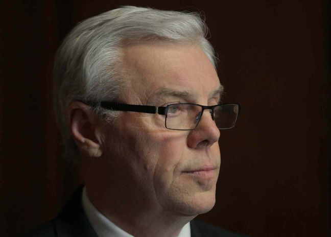images_News_Canada_140104-PREMIER_06_173043761_copy