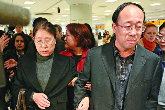 images_News_Canada_qian_liu_parents.jpg.size.xxlarge.promo