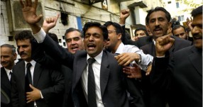 images_News_Pakistan_Pak-Lawyers-286x151
