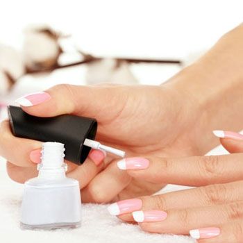 images_Lifestyle_DailyLife_ten_steps__to_your_own_manicure