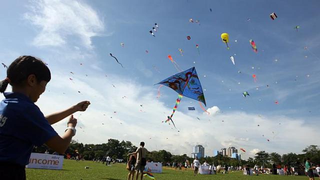 images_News_Asia_KITES080414e