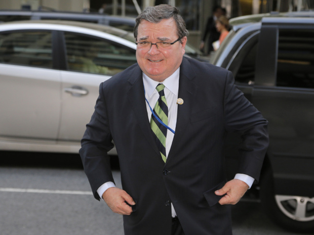 images_News_Canada_canada-finance_minister_resigns