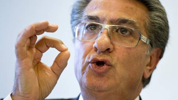 images_News_Canada_web-que-abdallah09nw1